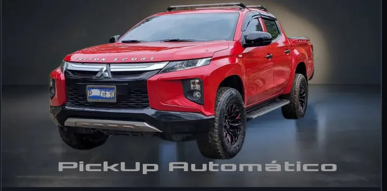 Pick Up Mitsubishi Triton Sport roja automática de Ronald Rent A Car